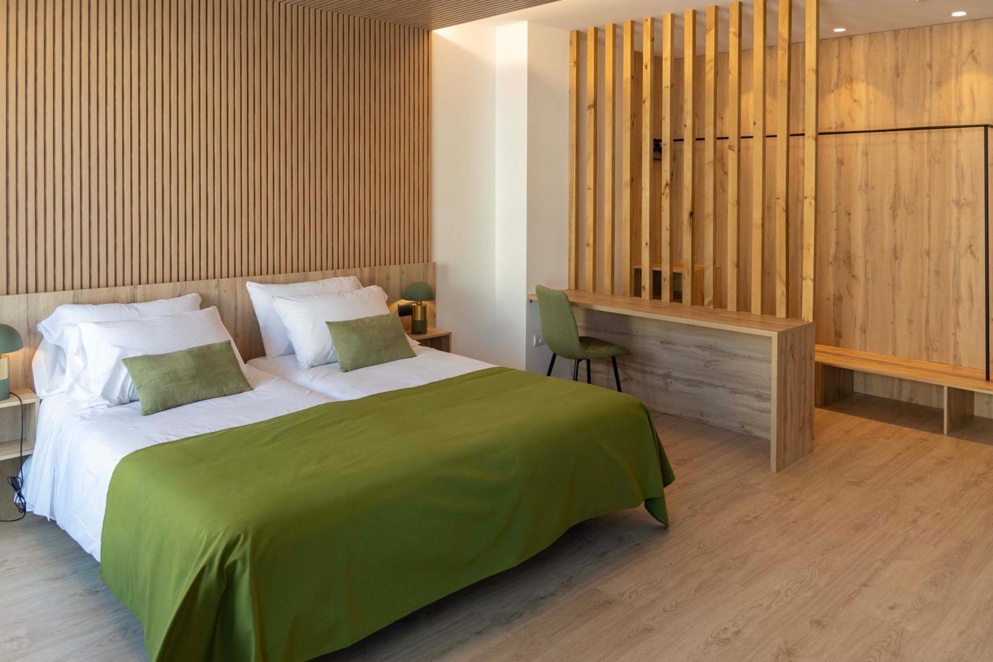Hotel & Restaurante El Casino Villafranca del Bierzo Kültér fotó