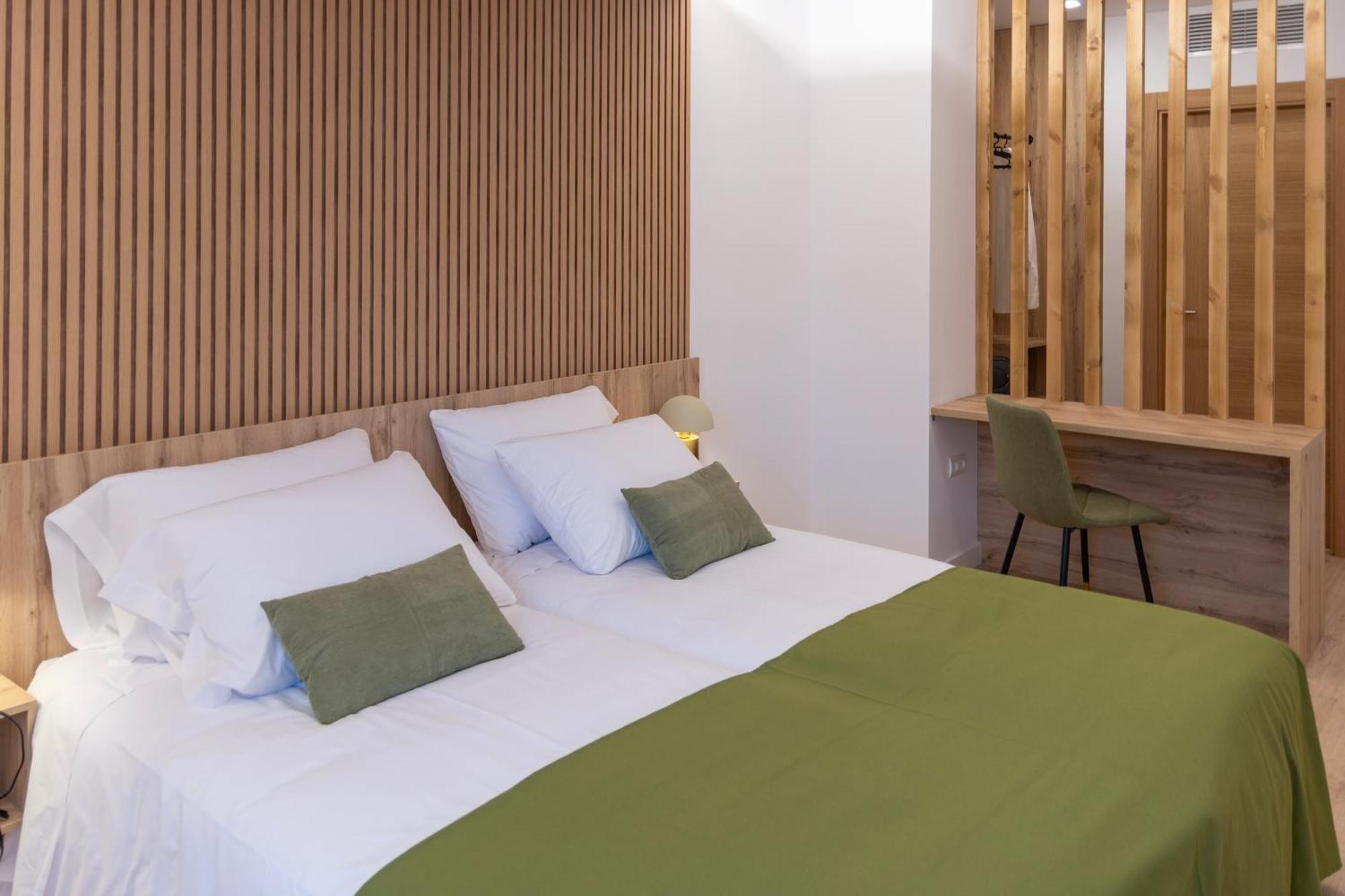 Hotel & Restaurante El Casino Villafranca del Bierzo Kültér fotó