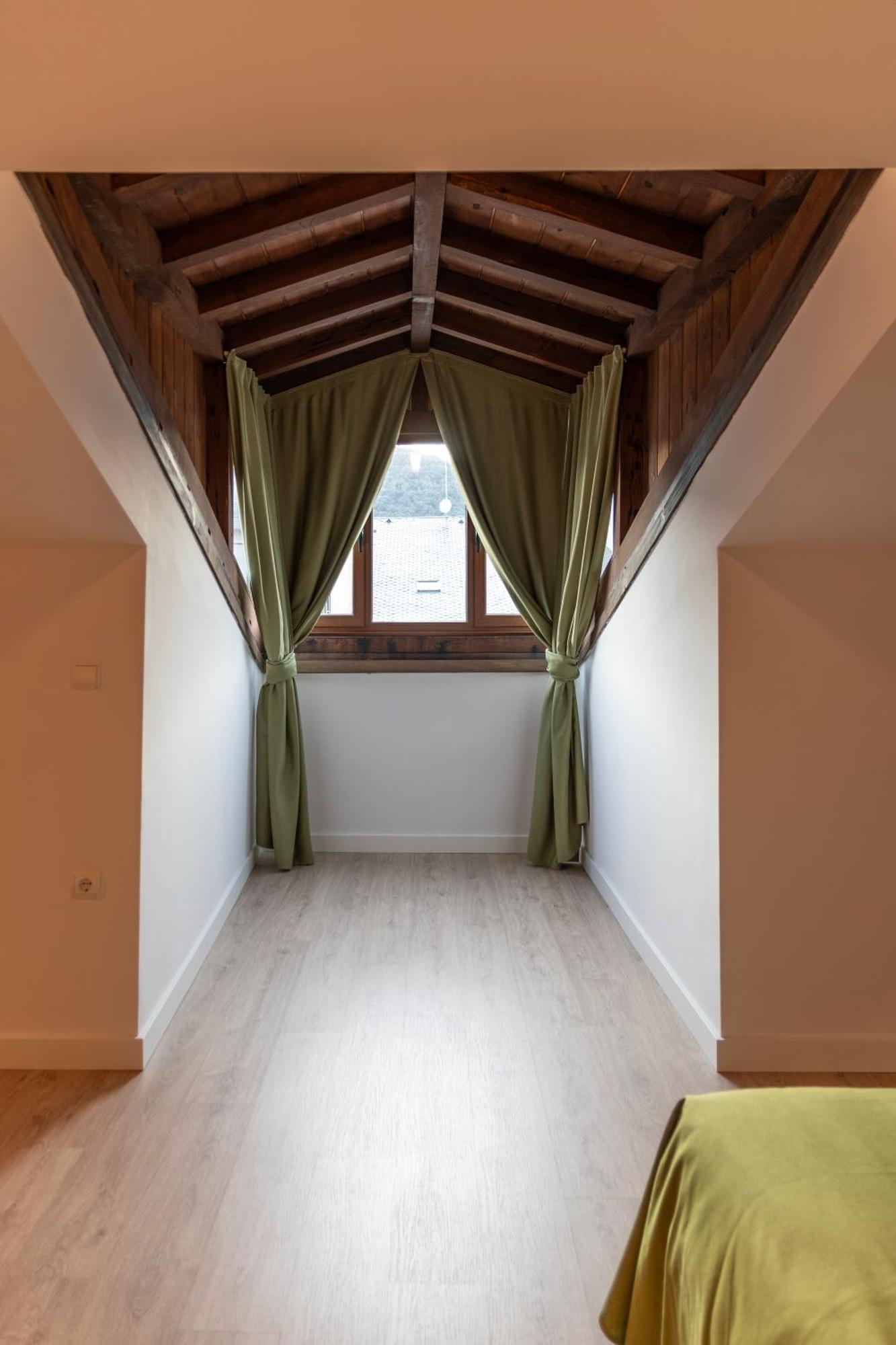 Hotel & Restaurante El Casino Villafranca del Bierzo Kültér fotó